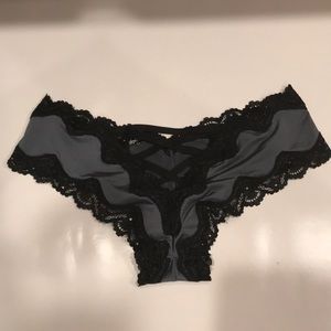 Victoria's Secret Intimates & Sleepwear - 💖 Victoria’s Secret Sexy Cheeky Panty Victoria's Secret Intimates & Sleepwear - 💖 Victoria’s Secret Sexy Cheeky Panty